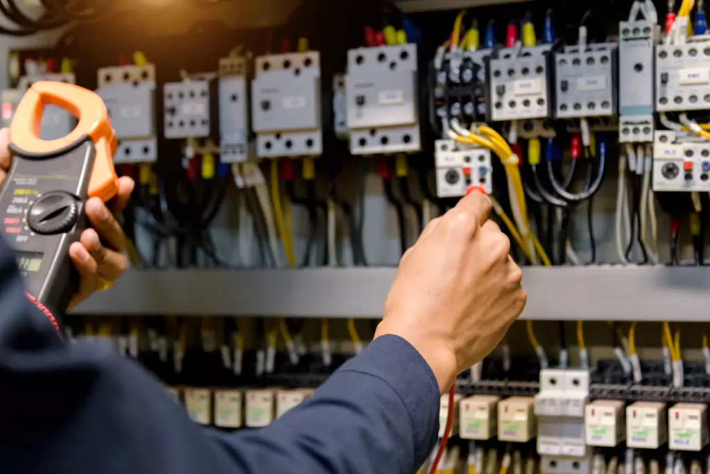 Vistoria de instalações elétricas 4 Post3